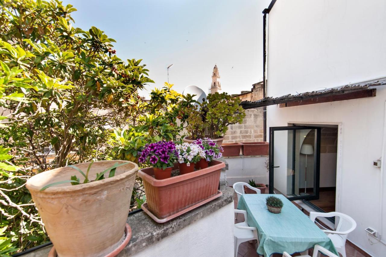 Terzo Campanello - Terrazza Nel Centro Storico Apartment Лече Екстериор снимка
