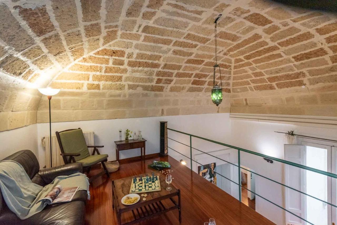 Terzo Campanello - Terrazza Nel Centro Storico Apartment Лече Екстериор снимка